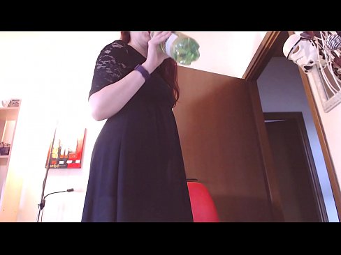 ❤️ Pokorni rob koji voli prljave i sočne gaćice primoran je da masturbira nakon što pogleda ovaj video! ️❌ Samo porno na bs.amzhoka.top ️❤