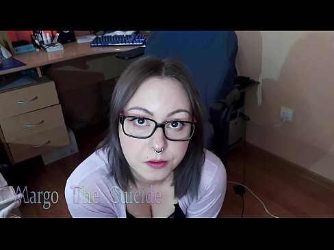 ❤️ Seksi djevojka s naočalama duboko siše dildo na kameri ️❌ Samo porno na bs.amzhoka.top ️❤